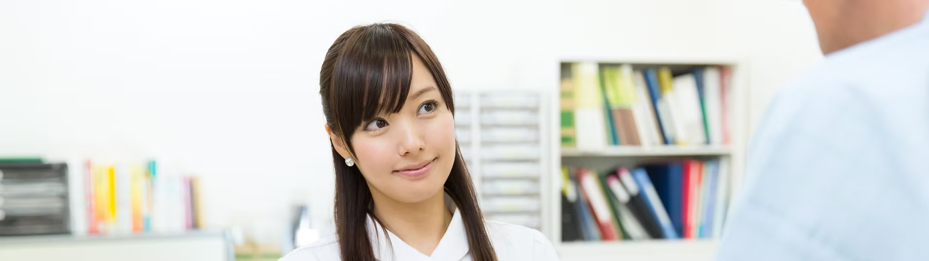 Profissional da saúde em ambiente de trabalho